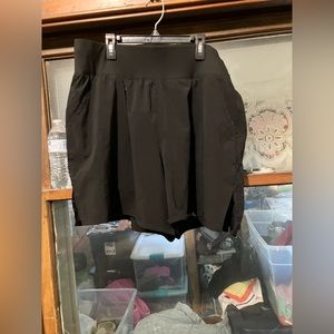 Livi Active 18/20 short